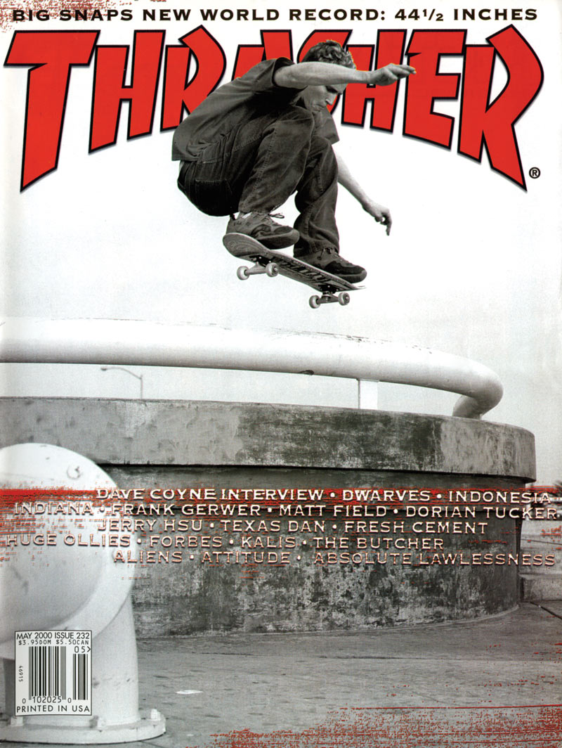 2000-05-01 Cover